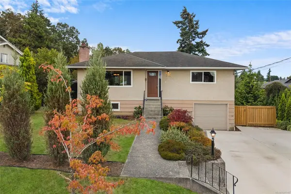749 Lily Ave, Saanich BC V8X 3R7 - 4 bed, 2.0 bath in Saanich