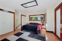 View 16