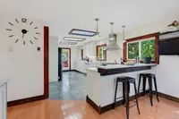 View 10