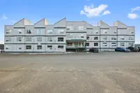 View 16