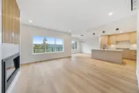 View 16
