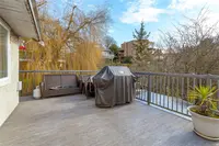 View 18