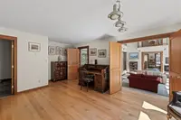 View 32