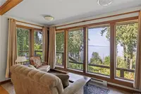 View 25