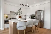 View 8