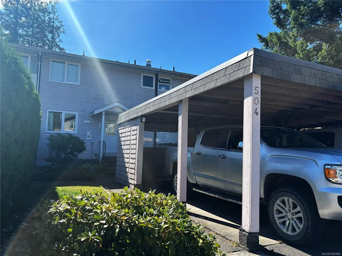 504 Maquinna Cres, Gold River BC V0P 1G0