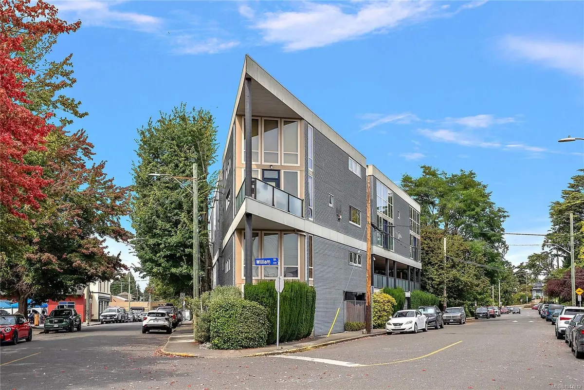 407 William St #7, Victoria BC V8S 2P5