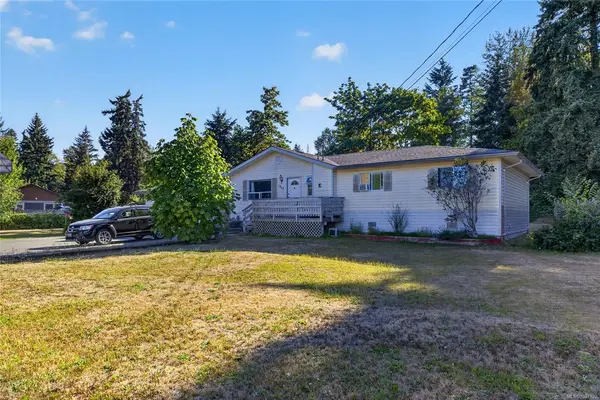 7463 Yake Rd, Fanny Bay BC V0R 1W0 - 3 bed, 2 bath property for sale in Fanny Bay