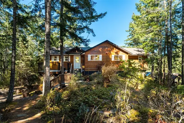 1387 Clun Pl, Sooke BC V9Z 1B1 - 3 bed, 2 bath property for sale in Sooke