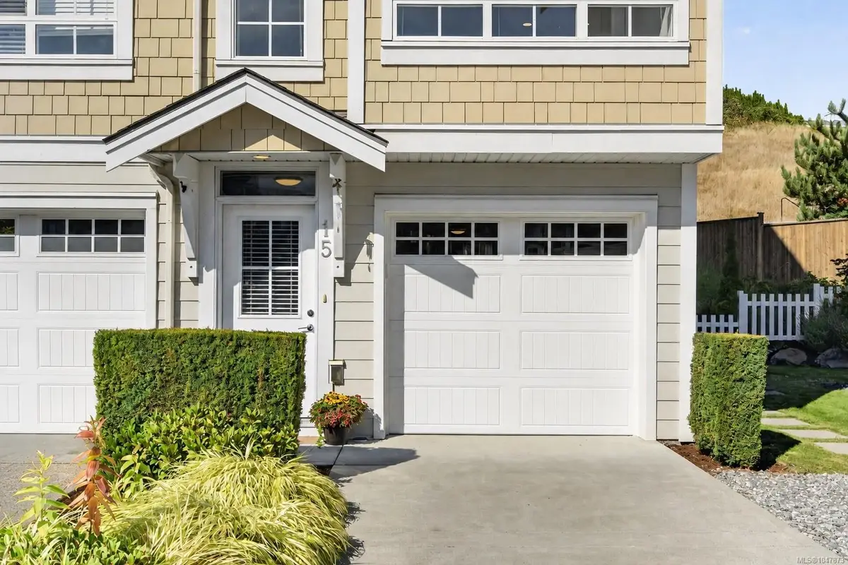 370 Latoria Blvd #15, Colwood BC V9C 0N9