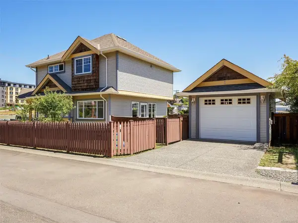 921 Colville Rd #1, Esquimalt BC V9E 6H9 - 3 bed, 3 bath property for sale in Esquimalt