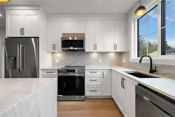 #101 - 954 Preston Way #101, Langford BC V9B 3B9 - 1 bed, 1.0 bath in Langford