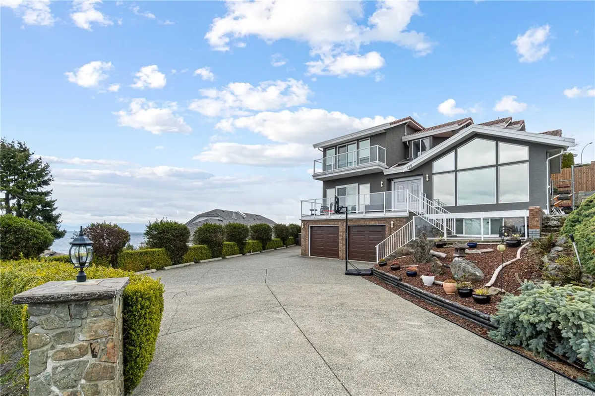 198 Heritage Dr, Nanaimo BC V9V 1J9