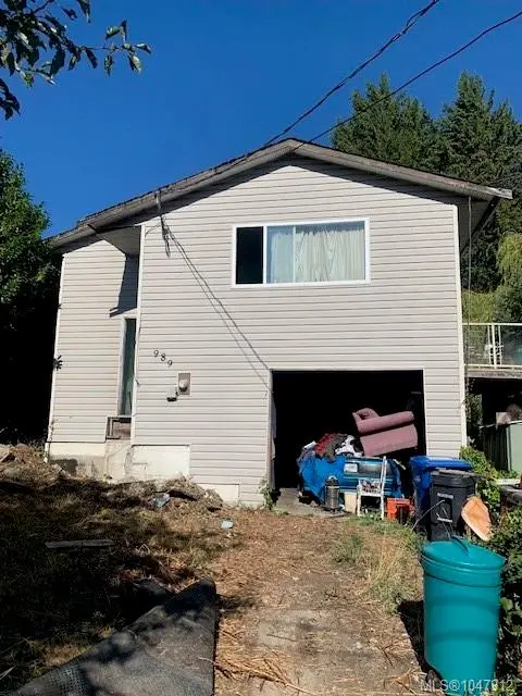 989 Plecas Cres, Nanaimo BC V9R 5R7 - 3 bed, 1 bath property for sale in Nanaimo