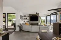 View 12
