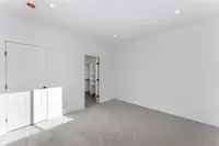 View 10