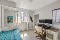 View 25