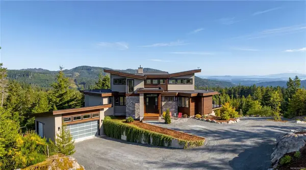 1150 Stonecrest Way, Shawnigan Lake BC V8H 2J1 - 5 bed, 4 bath property for sale in Shawnigan Lake