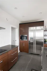 View 25