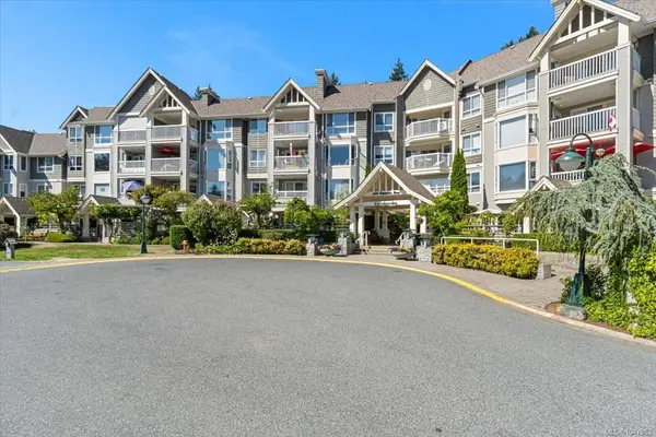 5620 Edgewater Lane #403, Nanaimo BC V9T 6K1 - 2 bed, 2.0 bath in Nanaimo