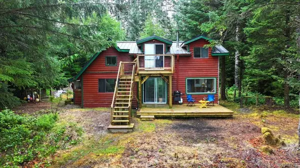 12975 Tow Hill Rd, Masset BC V0T 1M0 - 3 bed, 2 bath property for sale in Masset