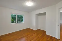 View 32
