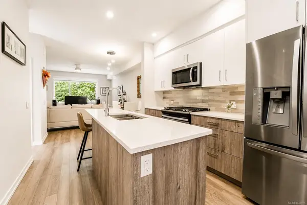 694 Hoylake Ave #112, Langford BC V9B 3P7 - 3 bed, 3 bath property for sale in Langford