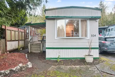 1120 Shawnigan Mill Bay Rd #104, Mill Bay BC V0R 2P2