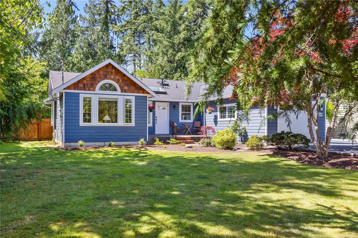 683 Gaetjen St, Parksville BC V9P 1B3