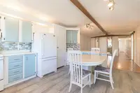 View 10