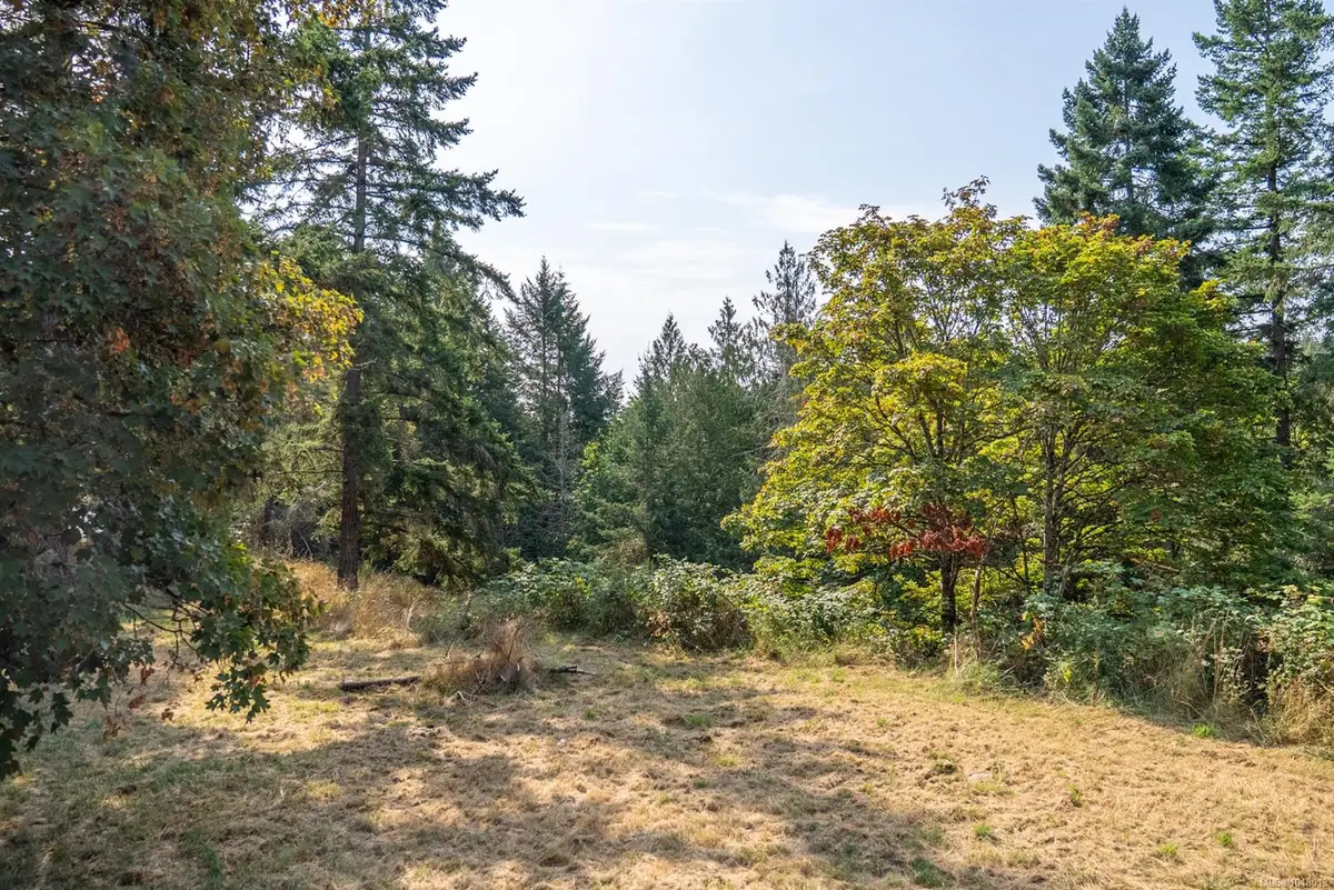 4535 Bedwell Harbour Rd, Pender Island BC V0N 2M1