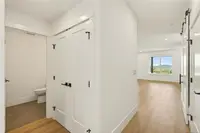 View 16