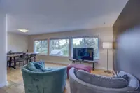 View 16