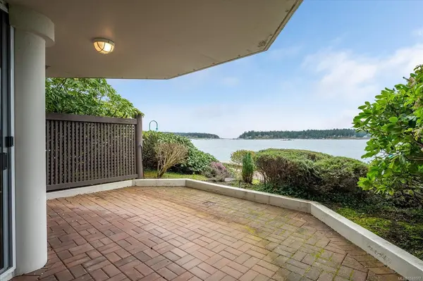 150 Promenade Dr #110, Nanaimo BC V9R 6M6 - 2 bed, 2.0 bath in Nanaimo