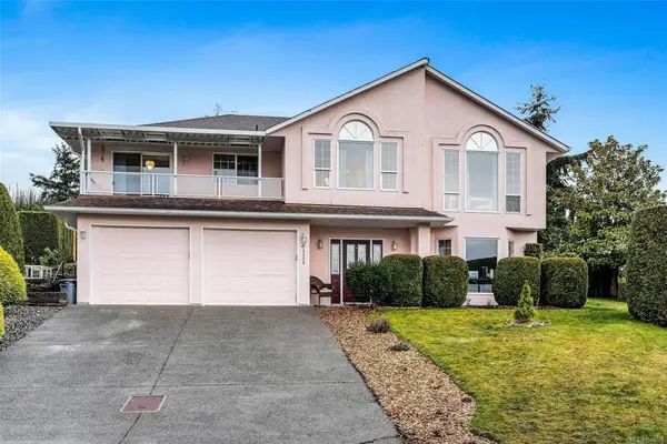 6111 Denali Dr, Duncan BC V9L 5N4 - 4 bed, 3.0 bath in Duncan