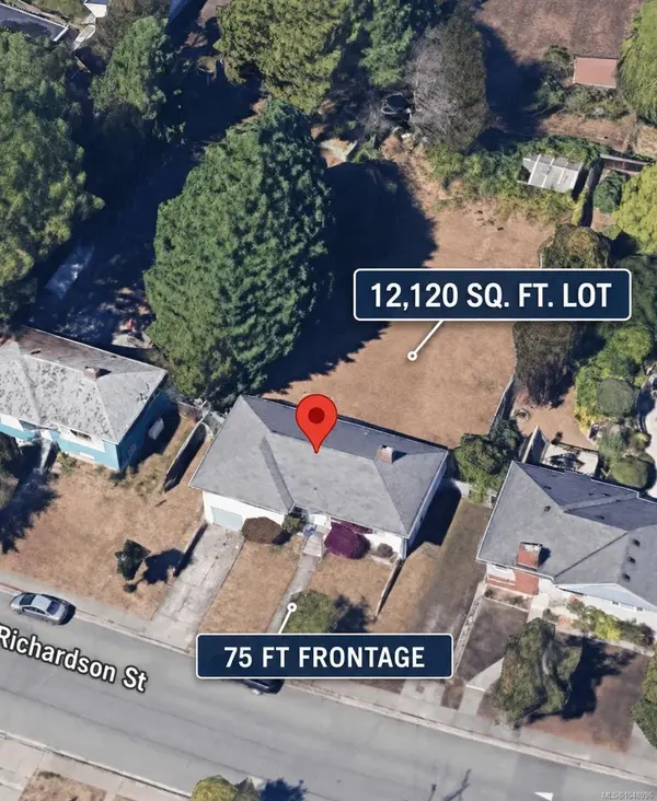 1622 Richardson St, Victoria BC V8S 1R5 - 3 bed, 1 bath property for sale in Victoria