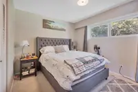 View 16
