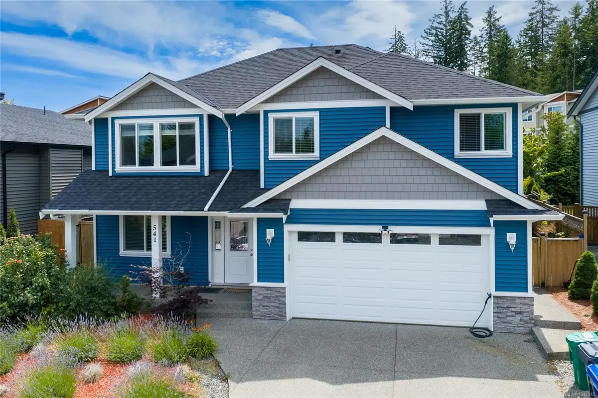 541 Lori Pl, Nanaimo BC V9R 0H8