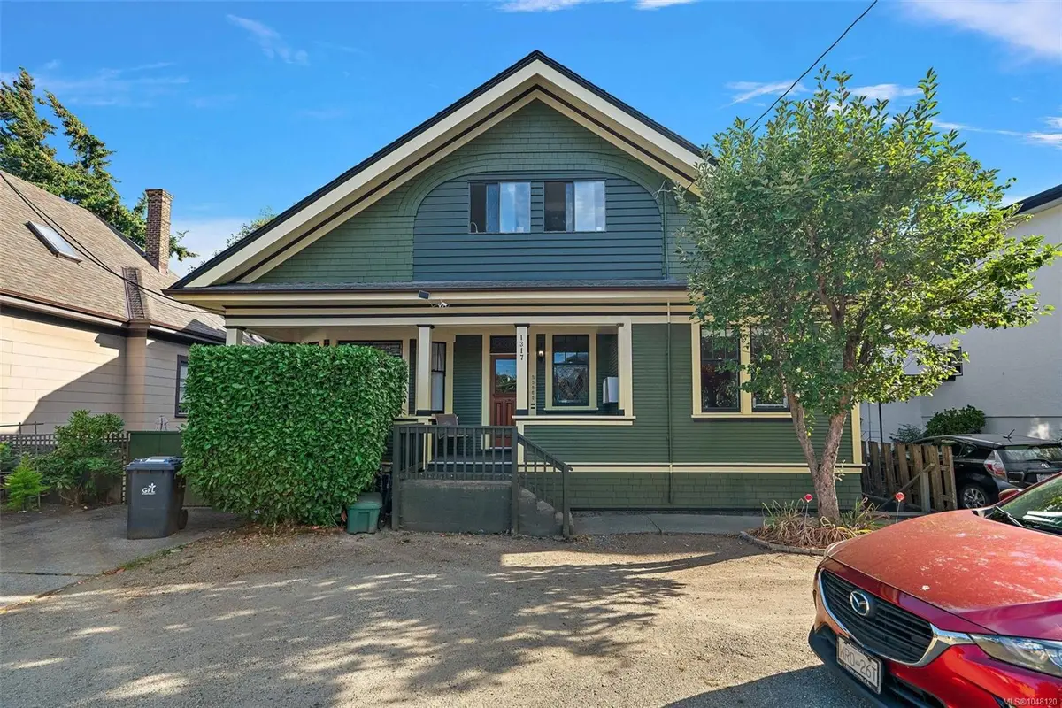 1317 Pandora Ave, Victoria BC V8V 3R6