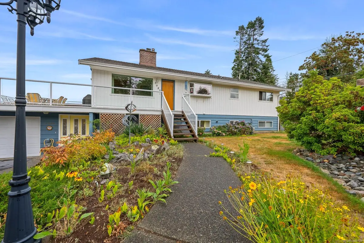 3980 Dillman Rd, Campbell River BC V9H 1G9
