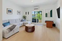 View 19