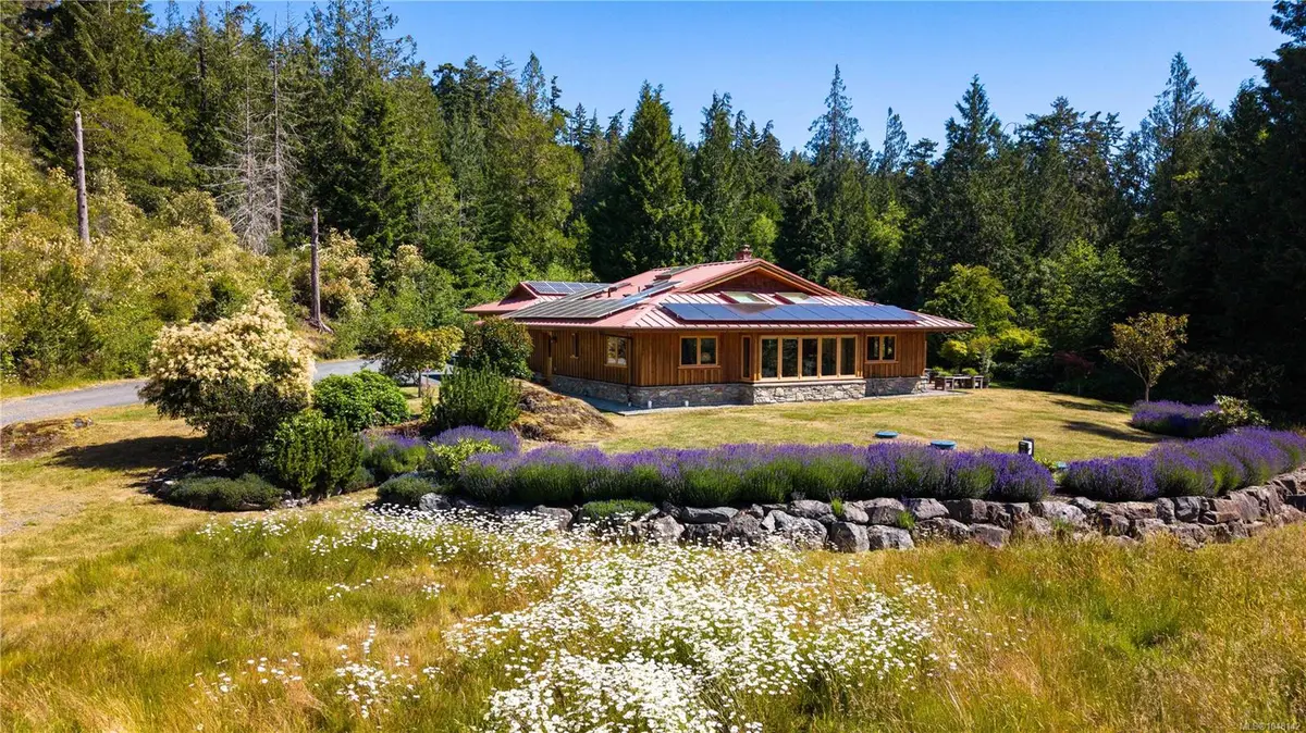7708 West Coast Rd, Sooke BC V9Z 0R7
