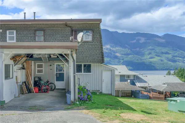 64 Clark Dr, Port Alice BC V0N 2N0 - 3 bed, 2.0 bath in Port Alice
