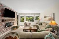 View 16