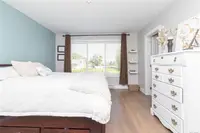 View 16
