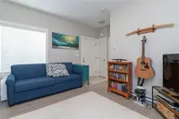 View 32