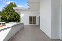 View 18
