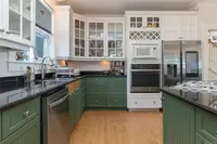 View 10
