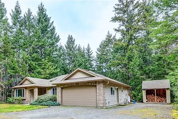 1377 Meadowood Way, Qualicum Beach BC V9K 2S4 - 3 bed, 3.0 bath in Qualicum Beach