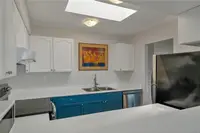 View 10